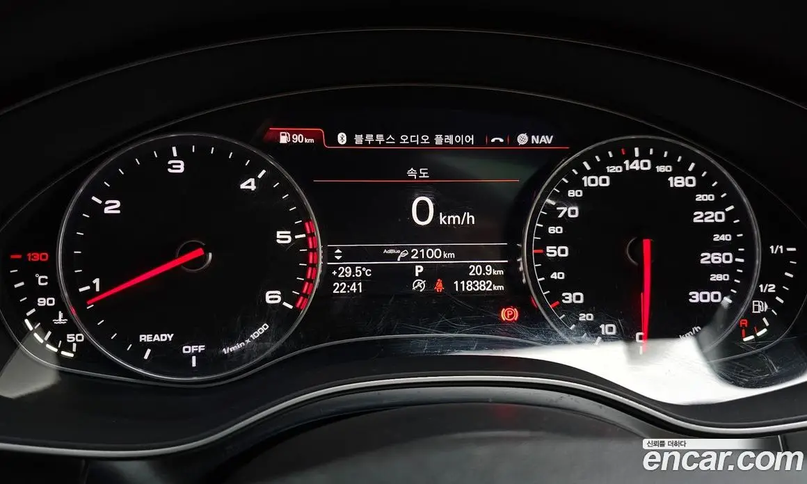 Audi A6 2016 2.0 автомат (гидро), фото 8