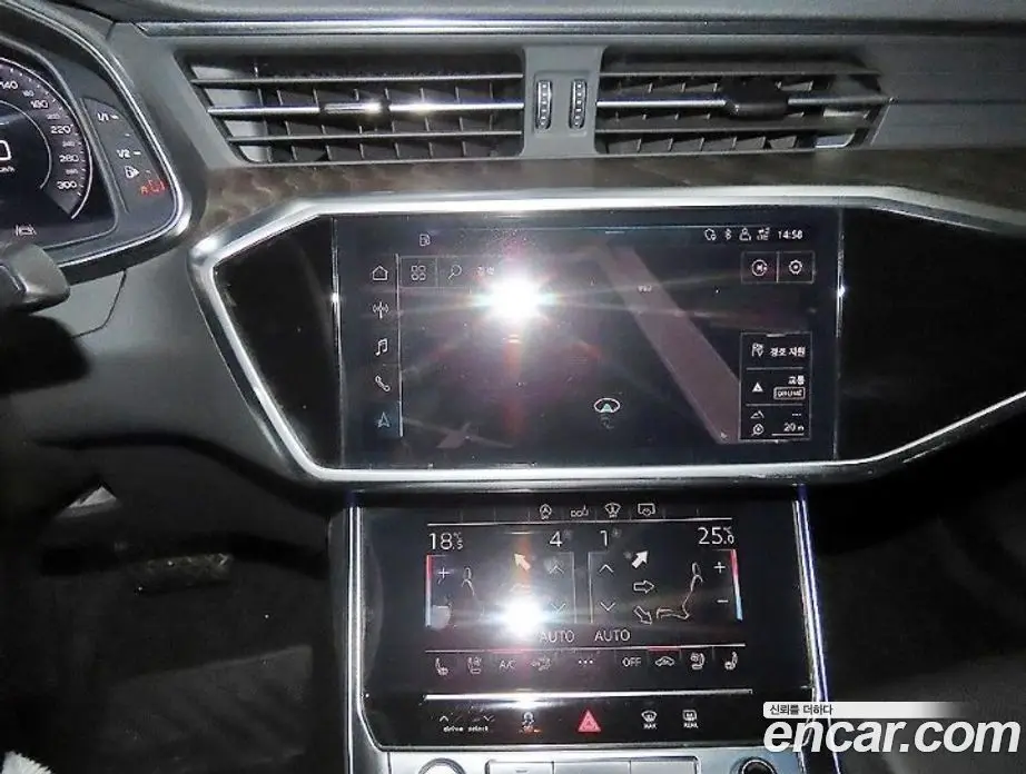 Audi A6 2020 2.0 автомат (гидро), фото 11