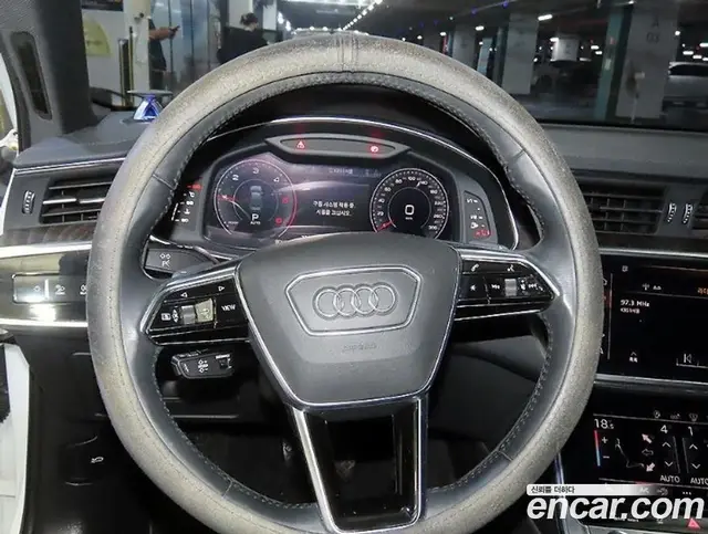 Audi A6 2020 2.0 автомат (гидро), миниатюра 8