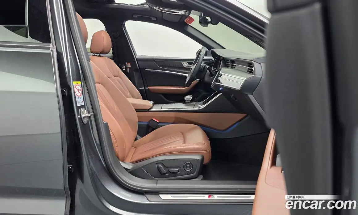 Audi A6 2021 2.0 автомат (гидро), фото 15