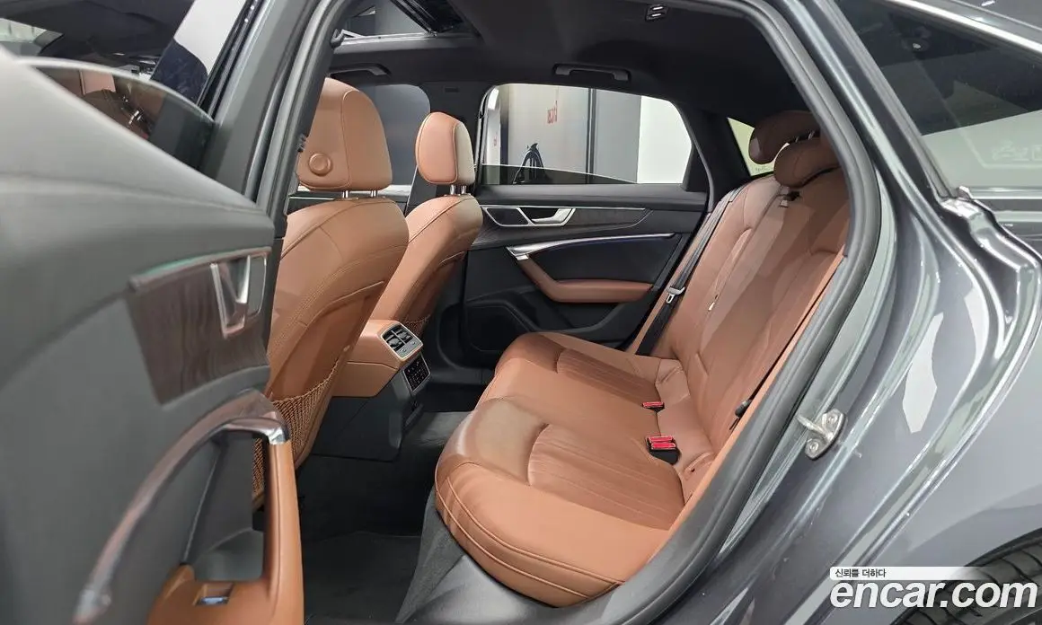 Audi A6 2021 2.0 автомат (гидро), фото 17