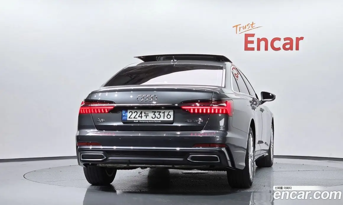 Audi A6 2021 2.0 автомат (гидро), фото 3