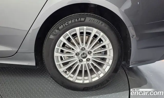 Audi A6 2021 2.0 автомат (гидро), миниатюра 6