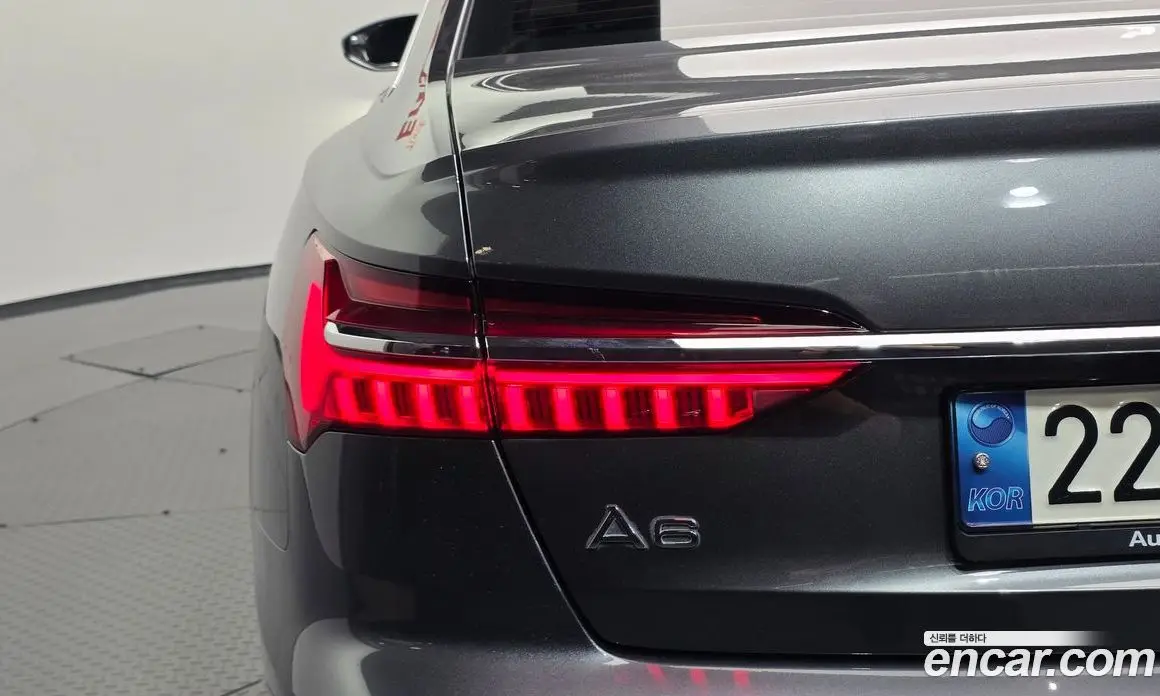 Audi A6 2021 2.0 автомат (гидро), фото 8
