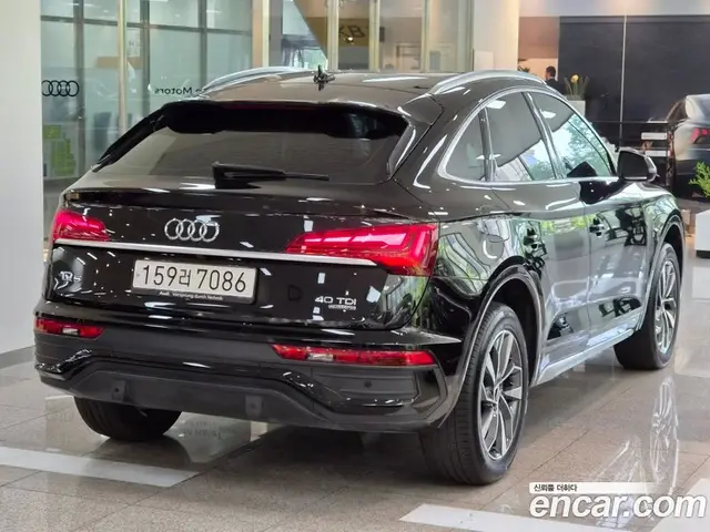 Audi Q5 2023 2.0 автомат (гидро), миниатюра 2