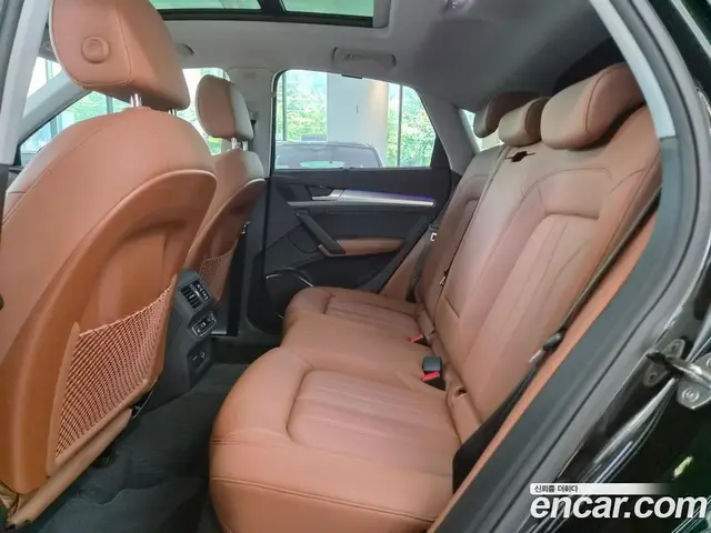 Audi Q5 2023 2.0 автомат (гидро), миниатюра 11