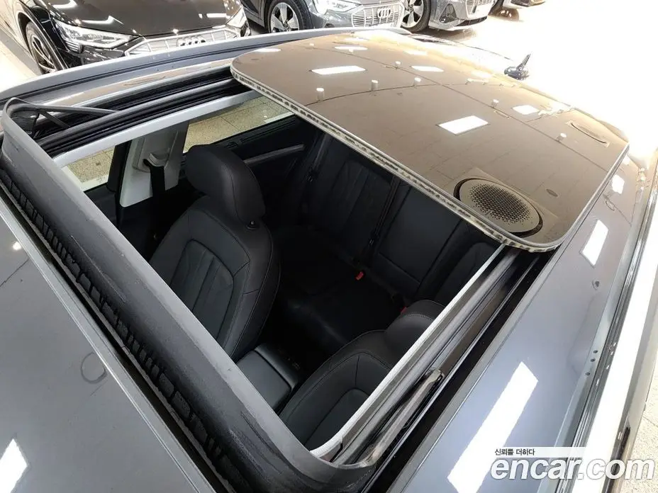 Audi Q5 2023 2.0 автомат (гидро), фото 18
