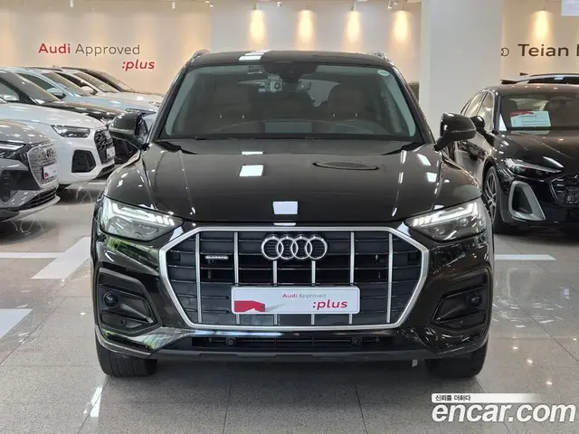 Audi Q5 2023 2.0 автомат (гидро), миниатюра 3