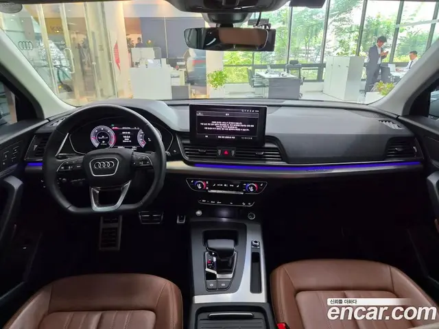 Audi Q5 2023 2.0 автомат (гидро), миниатюра 7