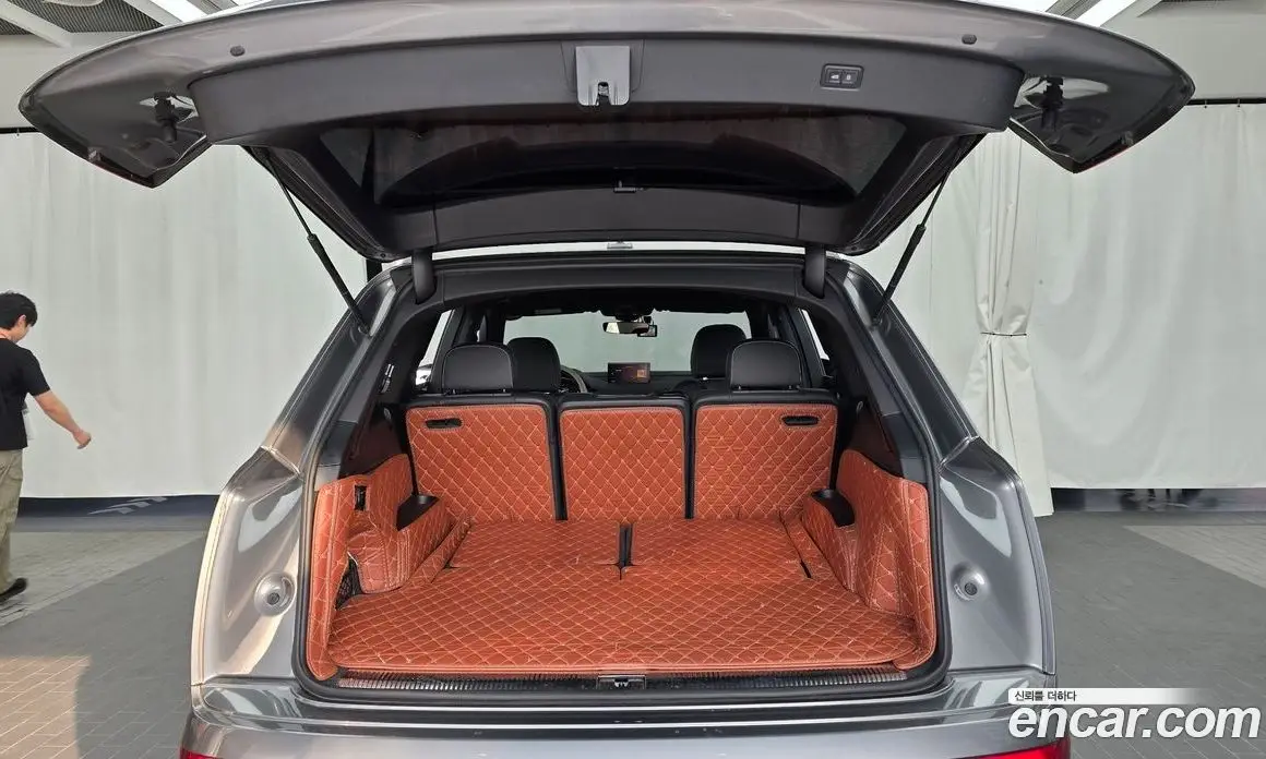Audi Q7 2016 3.0 автомат (гидро), фото 17