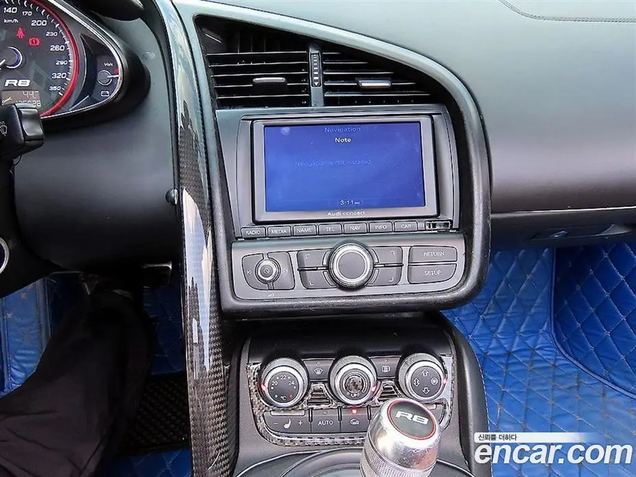 Audi R8 2011 5.2 автомат (гидро), фото 17