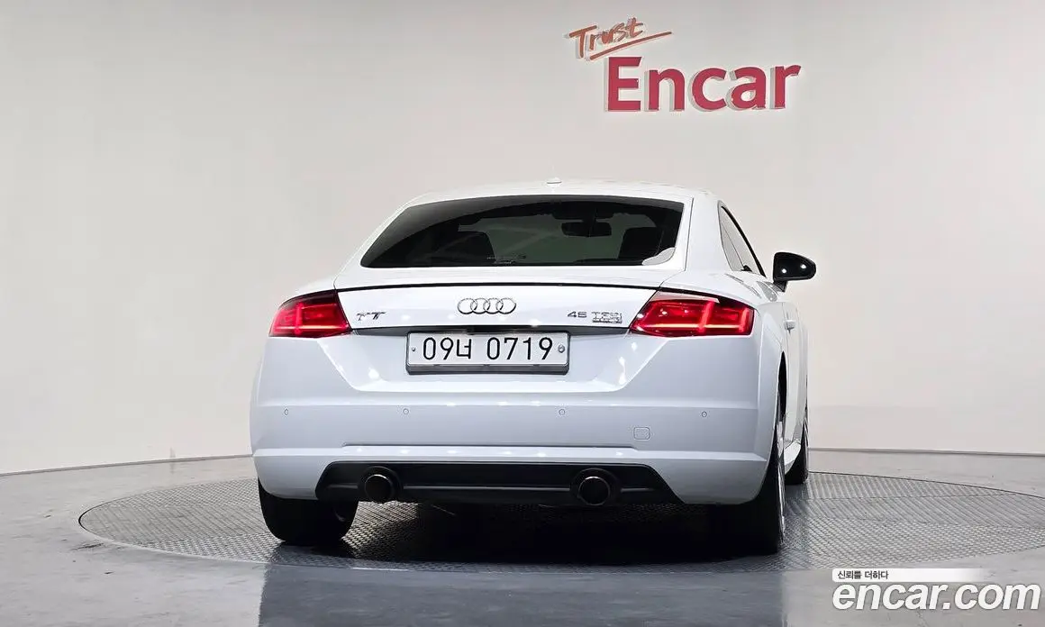 Audi TT 2015 2.0 автомат (гидро), фото 4