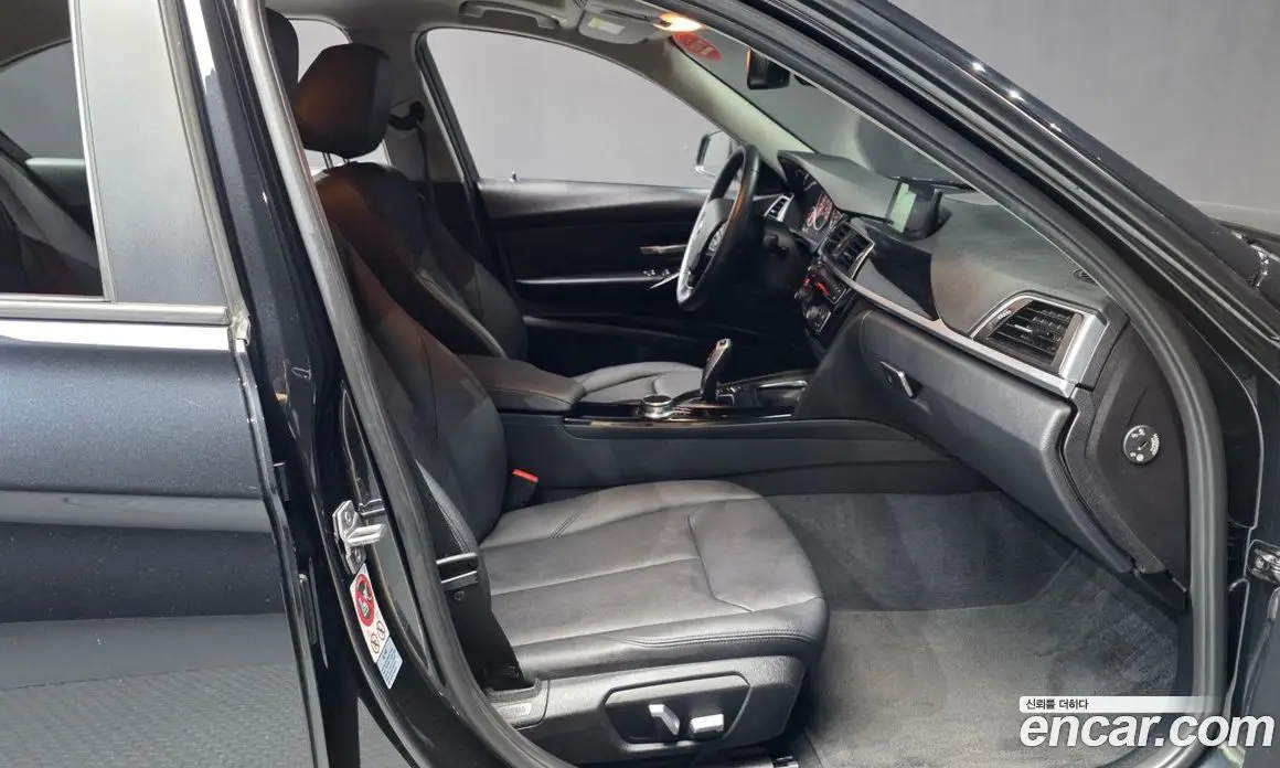 BMW 3 серия 2017 2.0 автомат (гидро), фото 11