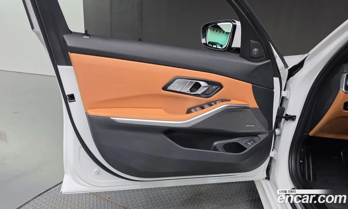 BMW 3 серия 2023 2.0 автомат (гидро), фото 14