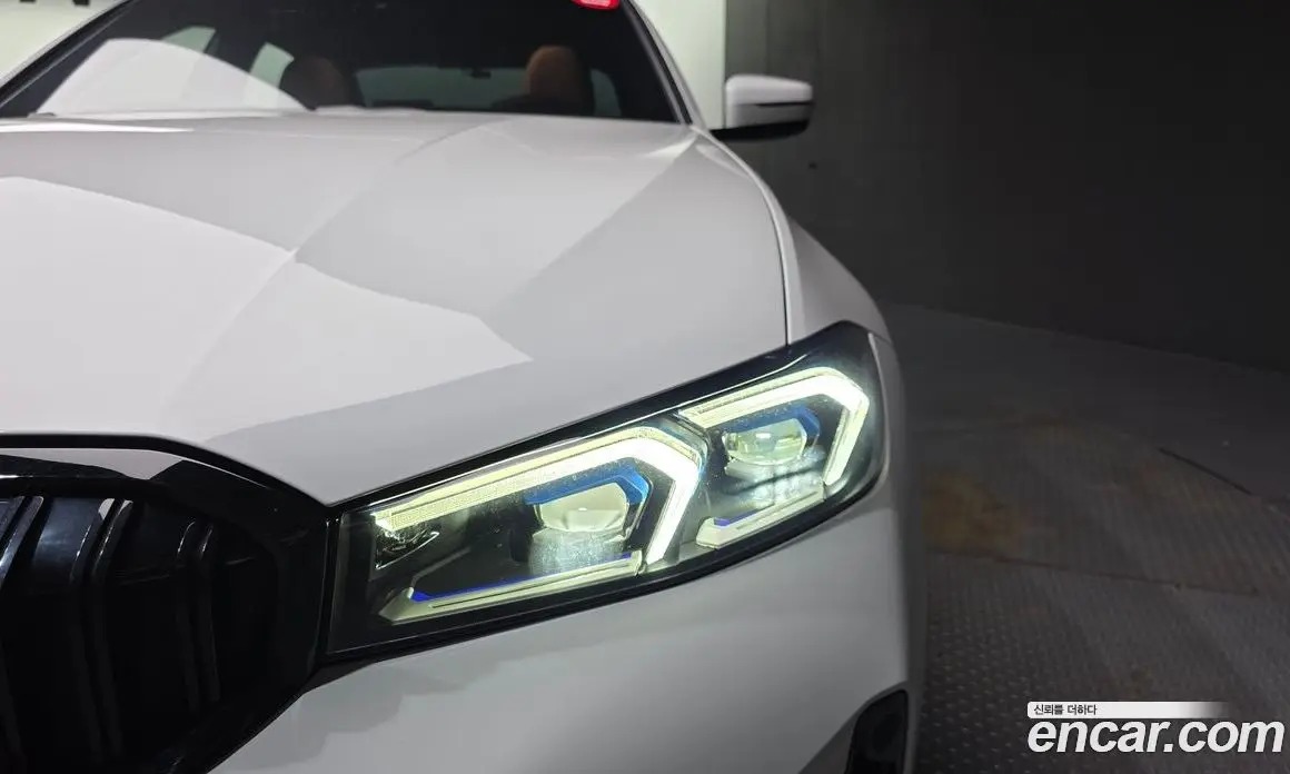 BMW 3 серия 2023 2.0 автомат (гидро), фото 8