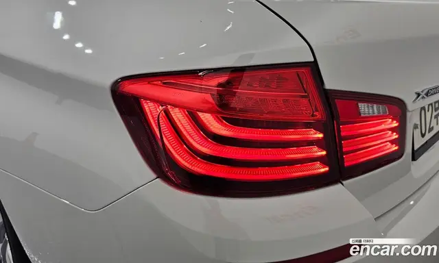 BMW 5 серия 2015 2.0 автомат (гидро), миниатюра 8