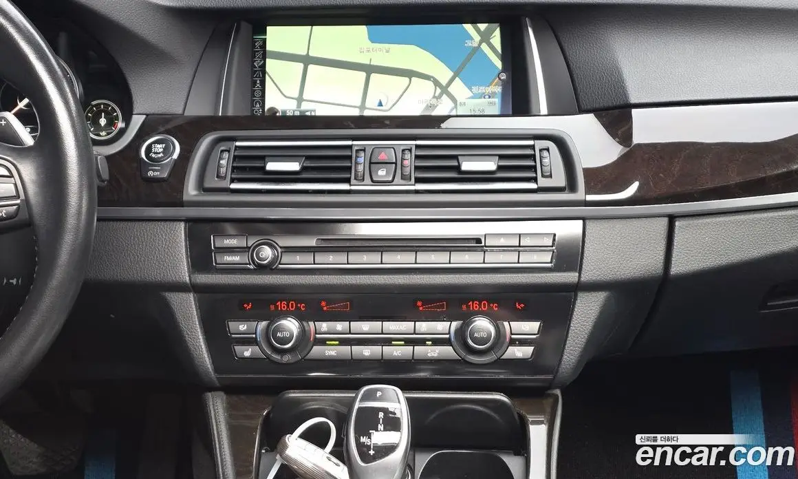 BMW 5 серия 2015 2.0 автомат (гидро), фото 13