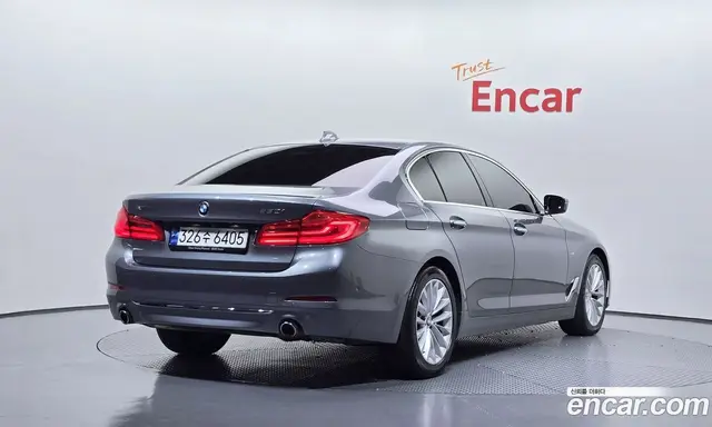 BMW 5 серия 2018 2.0 автомат (гидро), миниатюра 2