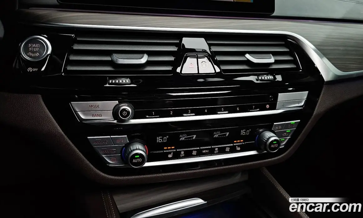BMW 5 серия 2020 2.0 автомат (гидро), фото 23