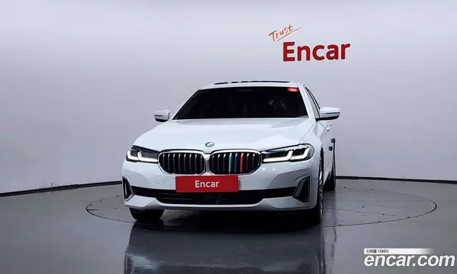 BMW 5 серия 2022 2.0 автомат (гидро), миниатюра 3