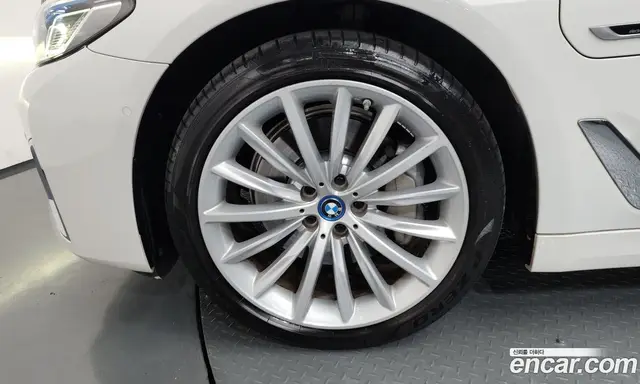 BMW 5 серия 2022 2.0 автомат (гидро), миниатюра 5