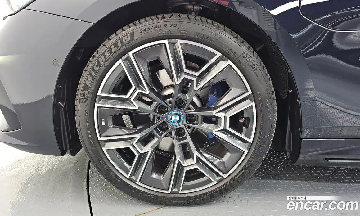 BMW 5 серия 2024 2.0 автомат (гидро), фото 5