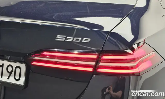 BMW 5 серия 2024 2.0 автомат (гидро), миниатюра 9