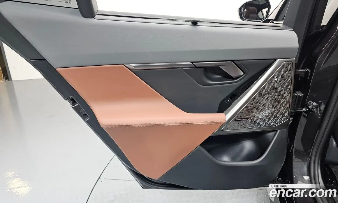 BMW 5 серия 2025 2.0 автомат (гидро), фото 15