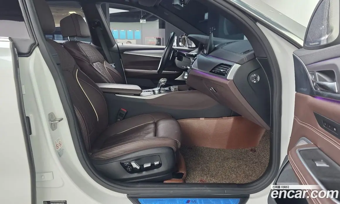 BMW 6 серия 2021 2.0 автомат (гидро), фото 16