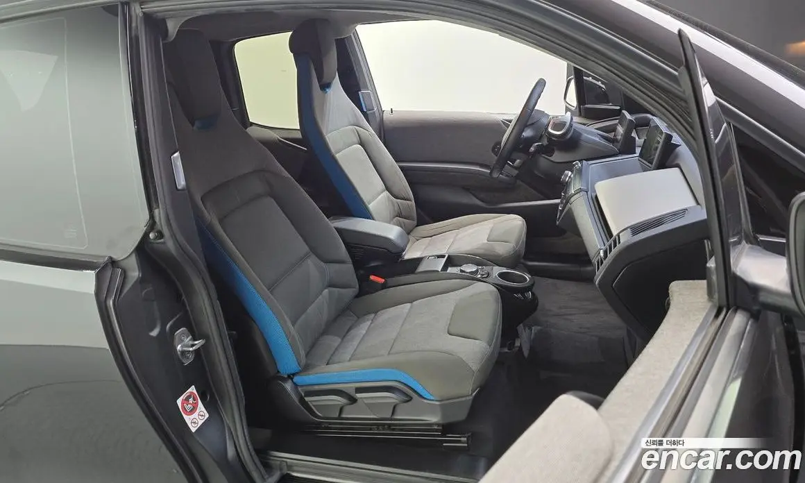 BMW i3 2015 автомат (гидро), фото 12