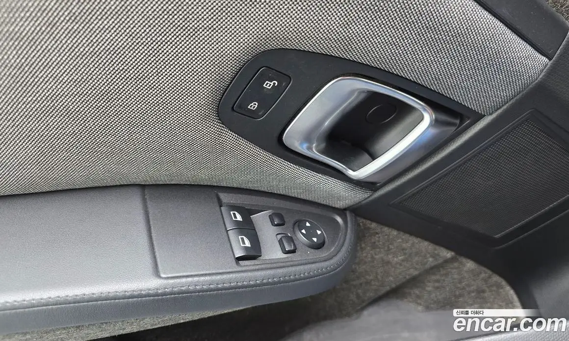 BMW i3 2015 автомат (гидро), фото 14