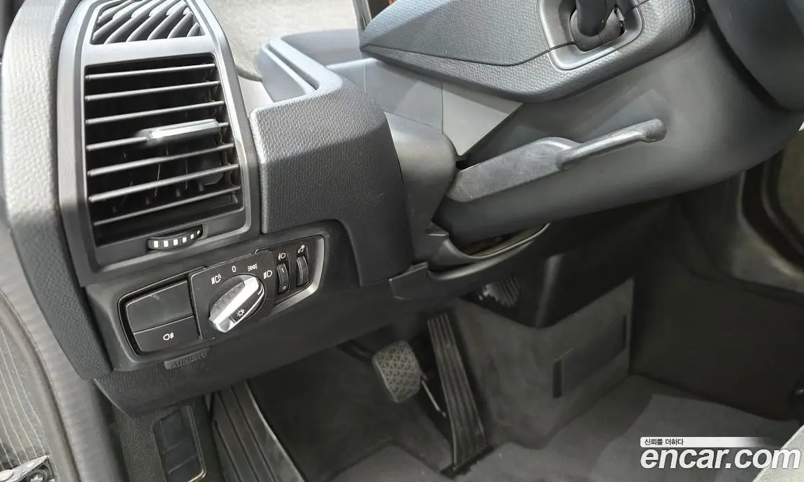 BMW i3 2015 автомат (гидро), фото 15