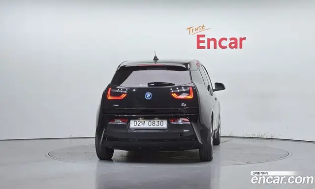 BMW i3 2015 автомат (гидро), миниатюра 4