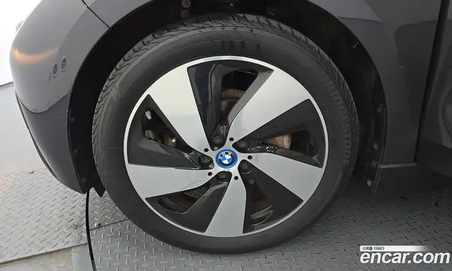 BMW i3 2015 автомат (гидро), миниатюра 5