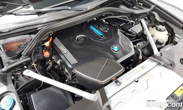 BMW X3 2021 2.0 автомат (гидро), миниатюра 6