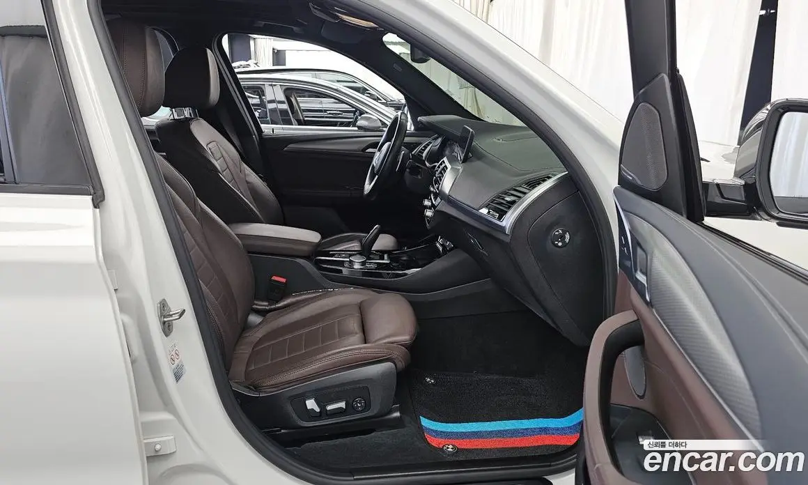 BMW X3 2021 3.0 автомат (гидро), фото 17