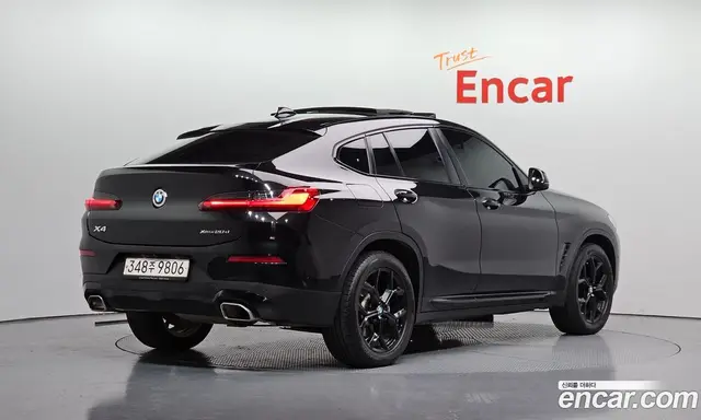BMW X4 2023 2.0 автомат (гидро), миниатюра 2