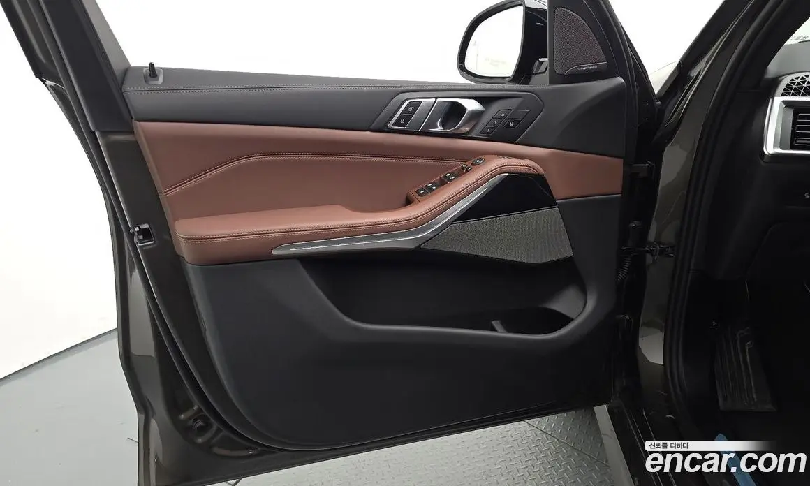 BMW X5 2025 3.0 автомат (гидро), фото 14