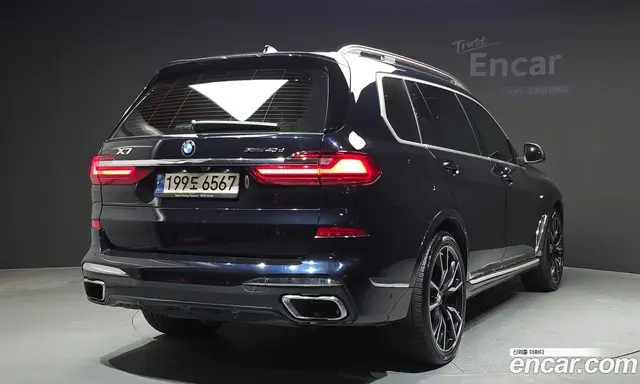 BMW X7 2022 3.0 автомат (гидро), миниатюра 2