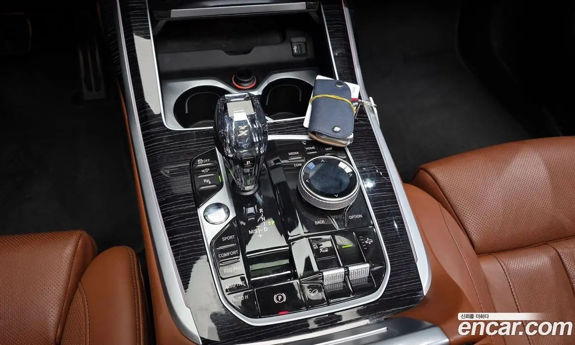 BMW X7 2022 3.0 автомат (гидро), фото 9