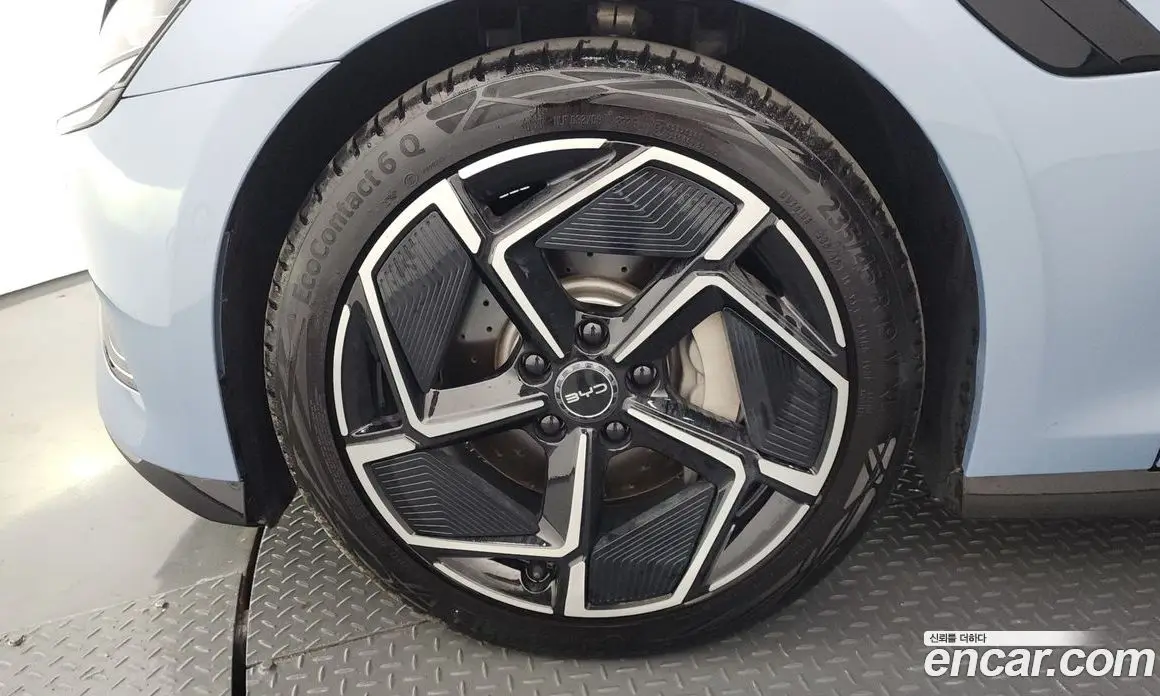 BYD Seal 2025 0.1 автомат (гидро), фото 5 BYD Seal 2025 0.1 автомат (гидро), фото 5