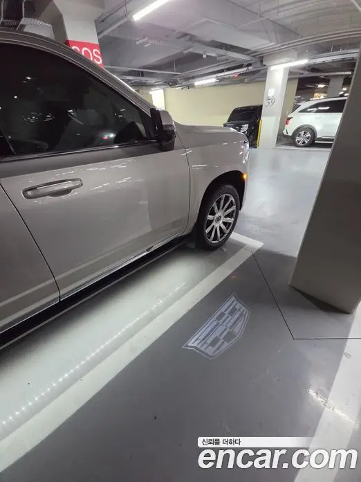 Cadillac Escalade 2021 6.2 автомат (гидро), фото 6 Cadillac Escalade 2021 6.2 автомат (гидро), фото 6