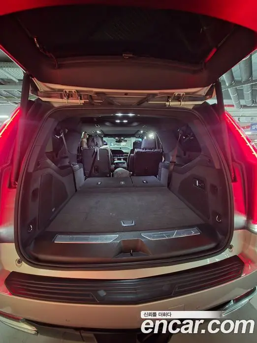 Cadillac Escalade 2021 6.2 автомат (гидро), миниатюра 8 Cadillac Escalade 2021 6.2 автомат (гидро), миниатюра 8