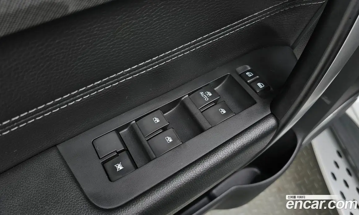 Chevrolet Captiva 2016 2.0 автомат (гидро), фото 26