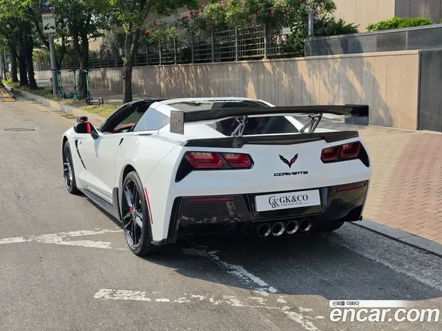 Chevrolet Corvette 2015 6.2 автомат (гидро), миниатюра 2