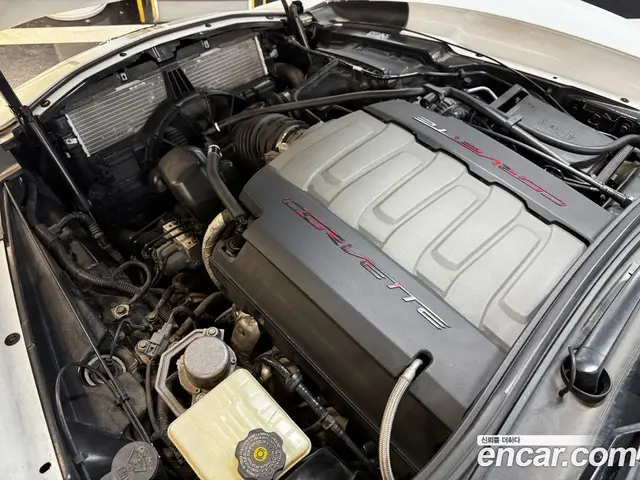 Chevrolet Corvette 2015 6.2 автомат (гидро), миниатюра 6