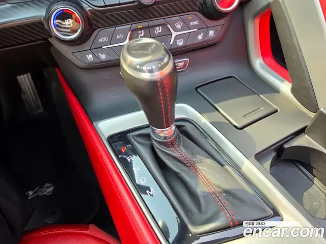 Chevrolet Corvette 2015 6.2 автомат (гидро), миниатюра 9