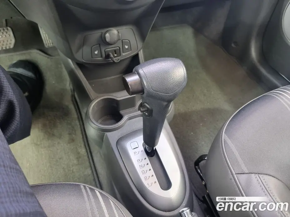 Chevrolet Spark 2013 1.0 автомат (гидро), фото 8
