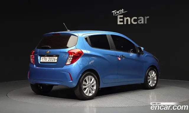 Chevrolet Spark 2017 1.0 автомат (гидро), миниатюра 2