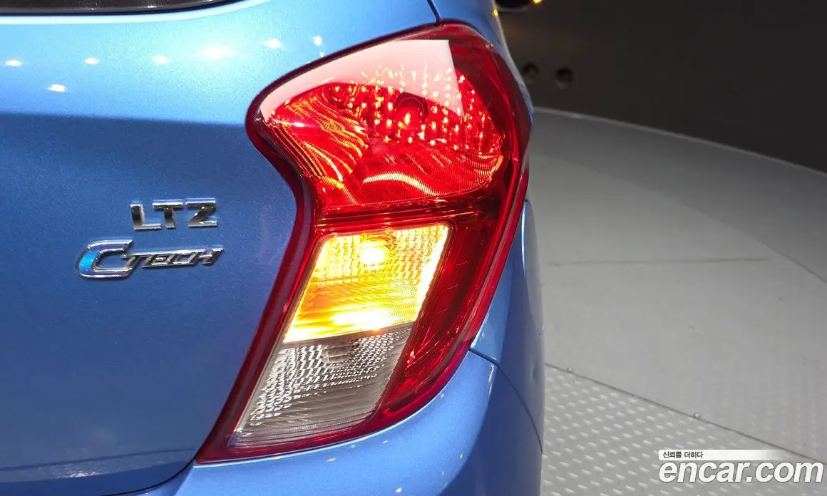 Chevrolet Spark 2017 1.0 автомат (гидро), фото 9